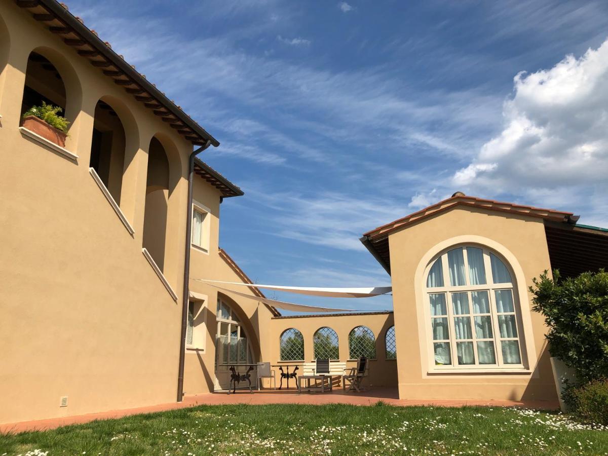 Resort Casale Le Torri Ponsacco Zewnętrze zdjęcie
