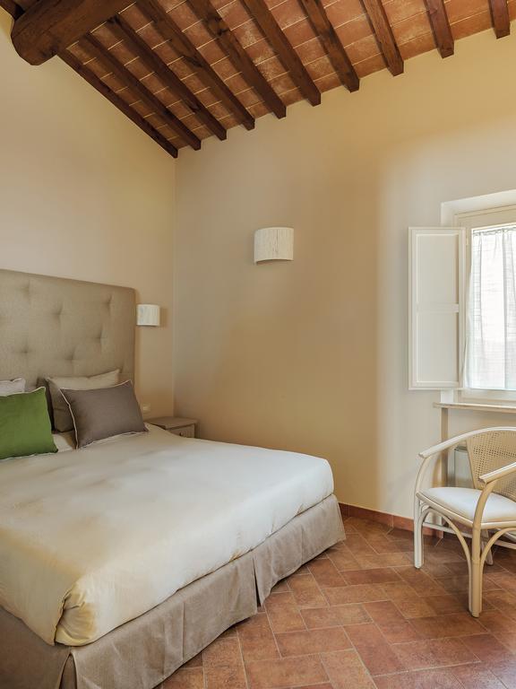 Resort Casale Le Torri Ponsacco Zewnętrze zdjęcie